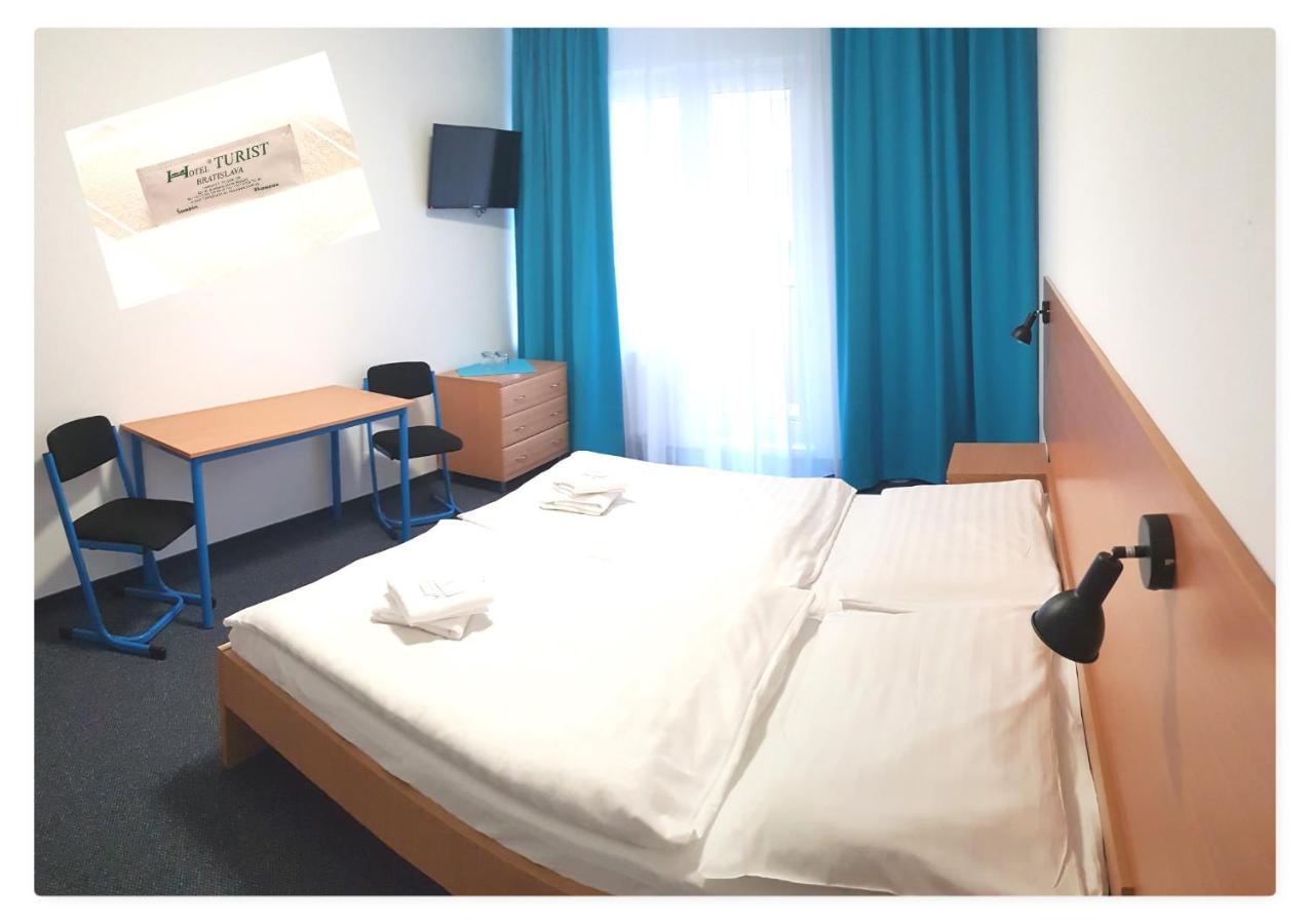 Hotel Turist Pressburg Exterior foto